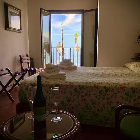 Bed & Breakfast La Locandiera 3*