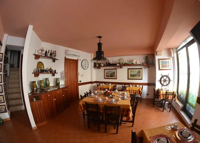 Bed & Breakfast La Locandiera 3*