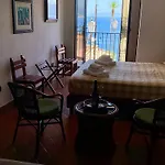 La Locandiera
