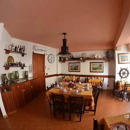 Bed & Breakfast La Locandiera 3*