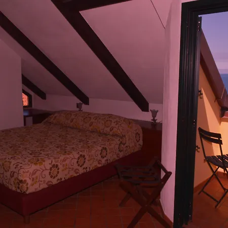 La Locandiera Bed & Breakfast Scilla