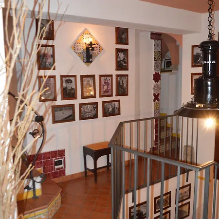 La Locandiera Scilla