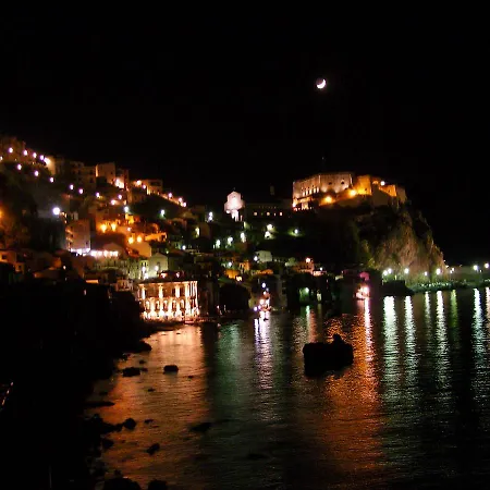 La Locandiera 3* Scilla