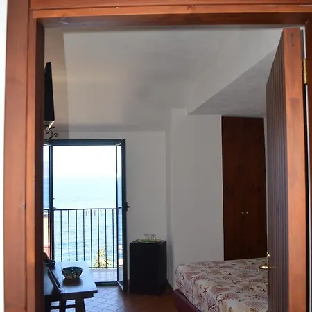 Bed & Breakfast La Locandiera Scilla