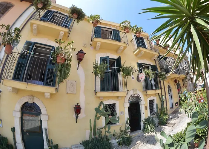 Bed & Breakfast La Locandiera Scilla