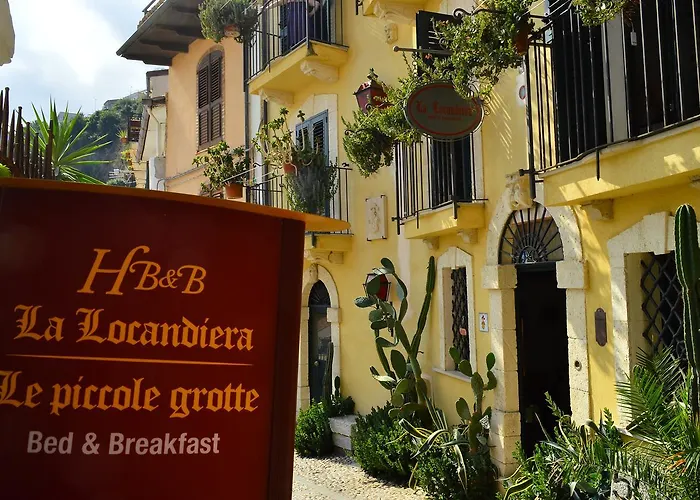 La Locandiera Scilla